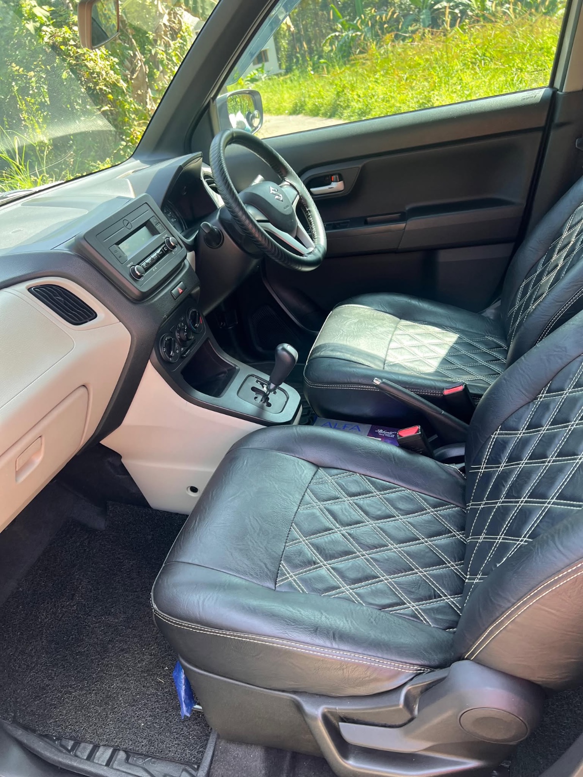 
								Wagon-r VXI AMT 2021 Petrol full									